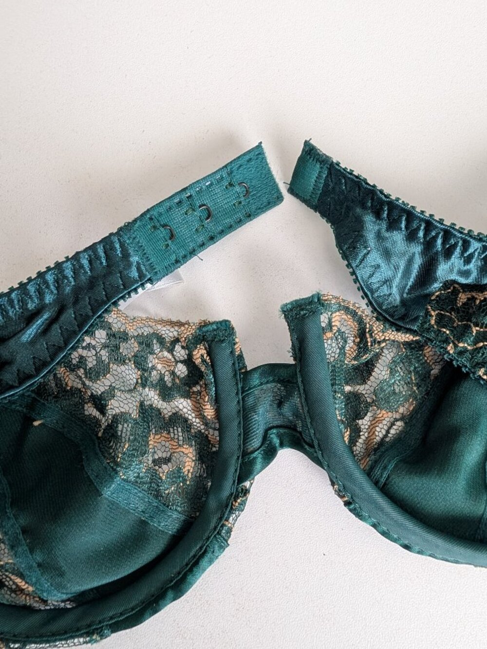Vintage Christian Dior Intimates Lace Underwire Bra 36B Emerald Green 4775 - Picture 4 of 7